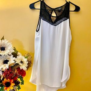 Sheer sleeveless shirt NWOT